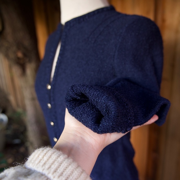 Vintage St. John For Saks Fifth Ave Blue Knitted Skirt & Sweater Set Woman's S - Picture 13 of 17